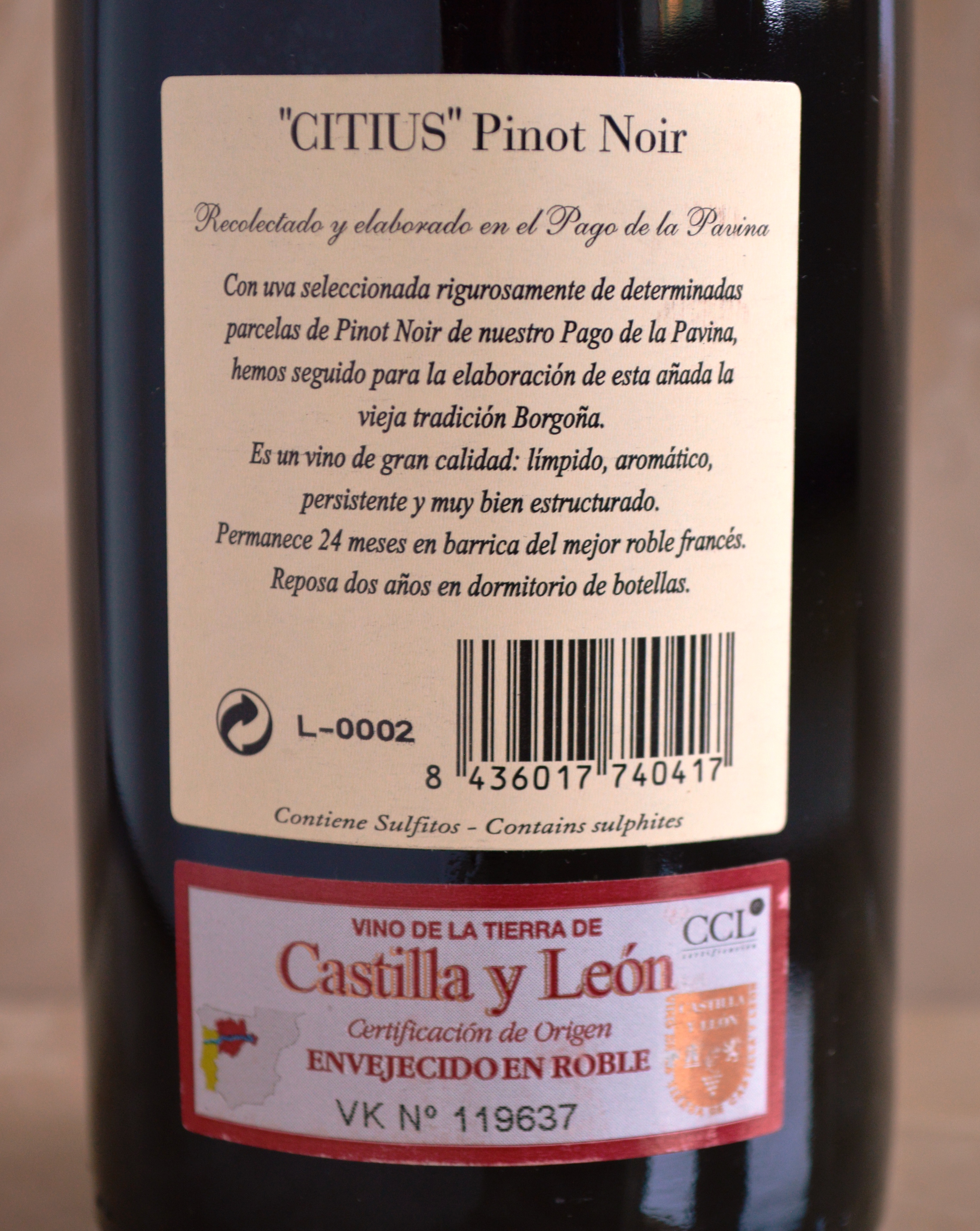 Alta Pavina Pinot Noir 2009 Rear Label